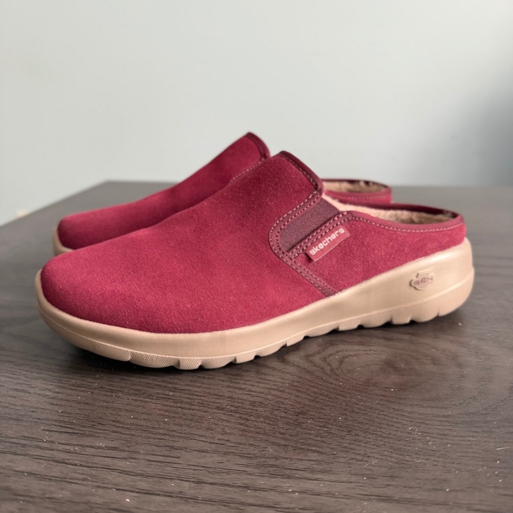 Skechers Women’s Goga Max‎ Shoes Slip On Clogs Size 7,5